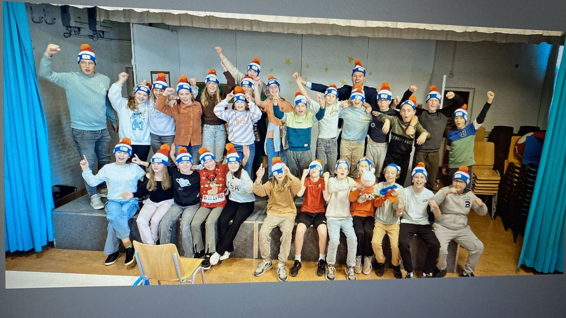 Foto: egmond groep 8 2025.jpg